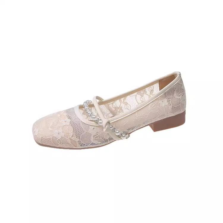 Summer shallow mouth flat bottom evening shoes gentle wind mesh breathable fairy French low heel with skirt French single shoes woman