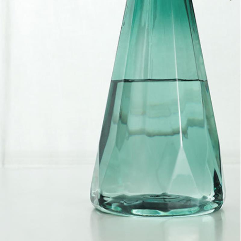 1PC Professional Hand-press Plastic Spray Bottle for Plants and Disinfection - Convenient Watering Can for Gardening