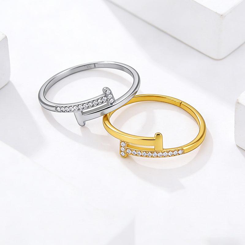 Fashion light luxury double t diamond-encrusted titanium steel ring, female niche design advanced sense does not fade index finger ring
