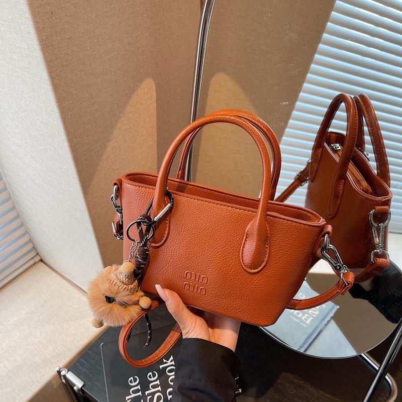 Niche Design Handbag Women's New High-end Casual Shoulder Messenger Bag Bucket Bag