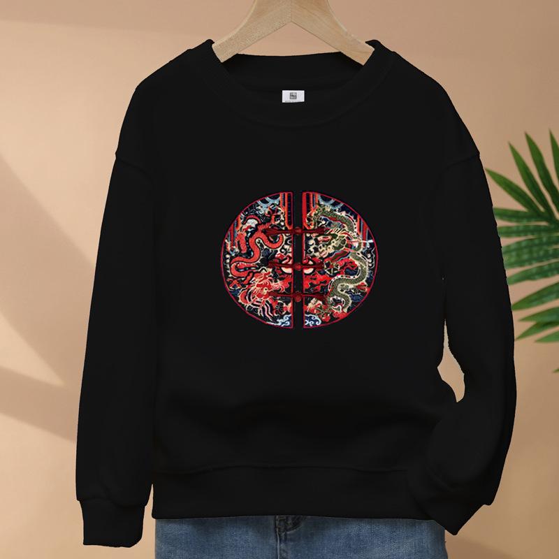 Autumn/Winter Unisex Warm Velvet Sweatshirt with Chinese-Style Embroidery Design