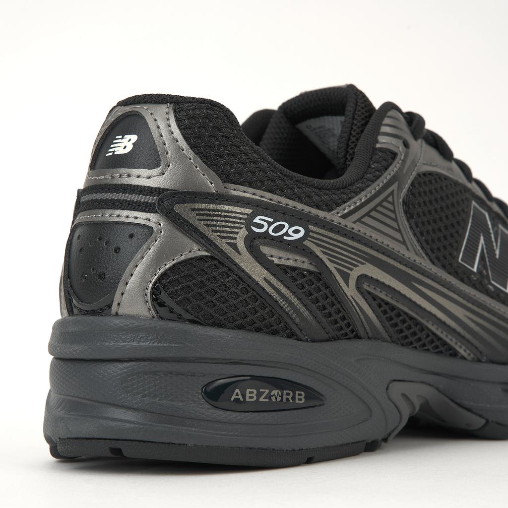 Do Hee Kim x New Balance 509 Nero Argento Sneakers da Uomo U509E1