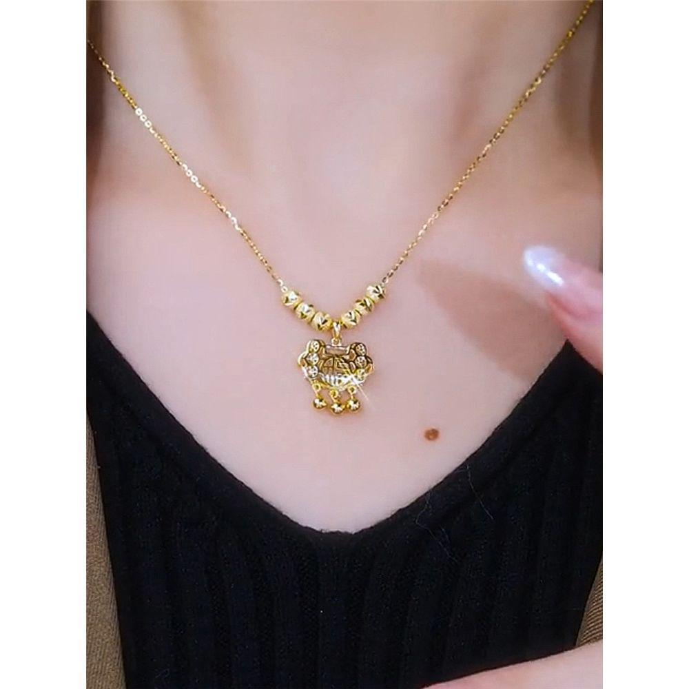 Women's Ethnic Longevity Lock Necklace - Chinese Style Fu Lock Clavicle Chain Choker, Douyin Trend, Elegant Neck Chain.
