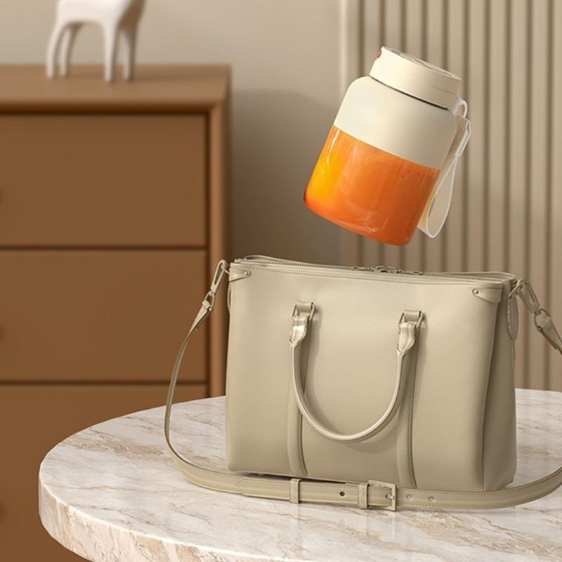 Portable Blender for Shakes and Juice Rechargeable Blender Fruit Juice Mixer for Travel/Picnic/Office/Gym/Sport