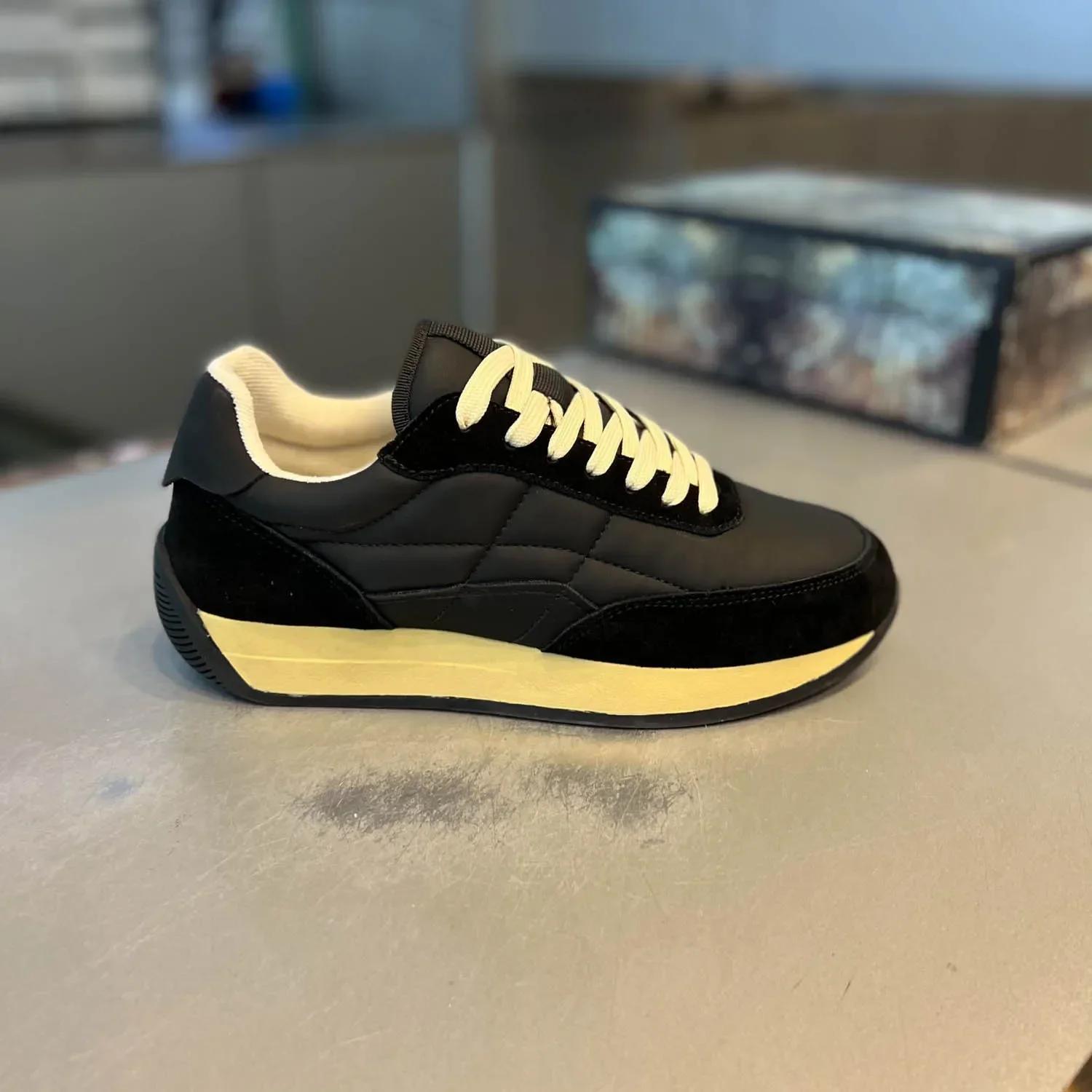 

Retro Male Athletic Shoes New Men Sneakers Leather Casual Shoes for Men Soft Comfortable Men s Platform Shoes Tenis Hombres 39