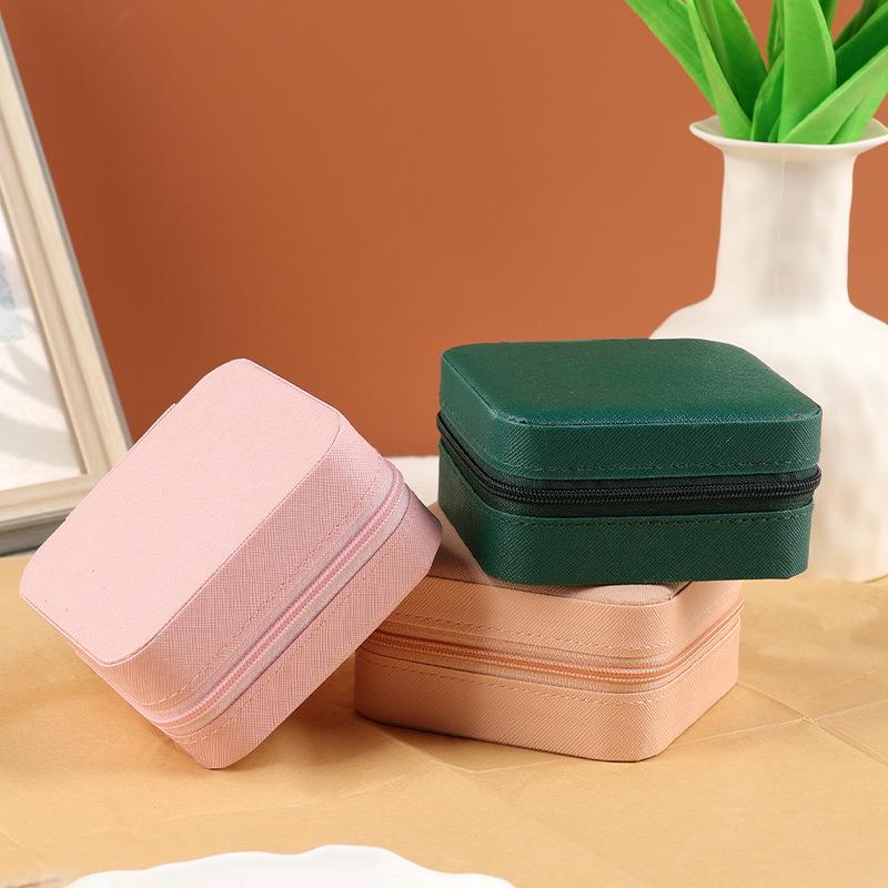 2025 Portable Leather Jewelry Storage Box for Earrings, Studs, Bracelets, Necklaces, and Rings