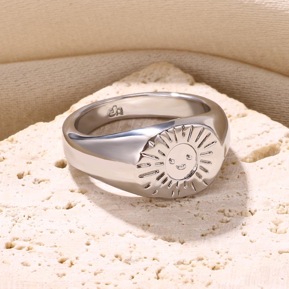Stainless Steel Sun Smile Rings Gold Finger Rings For Women Classic Fashion Couple Jewelry Best Friend Gift Wholesalers
