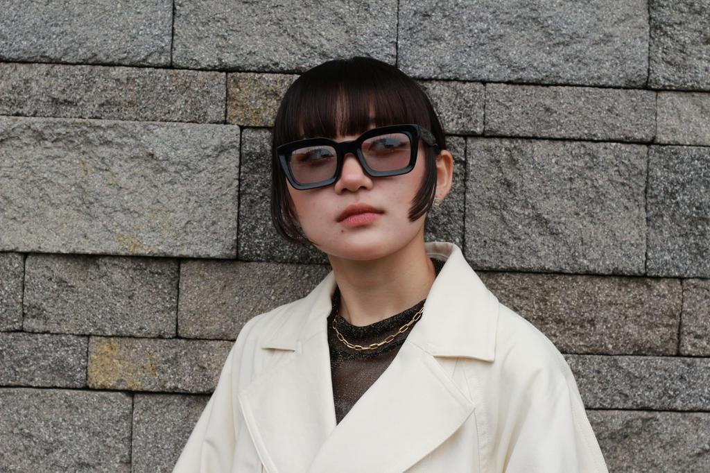 Oryginalne Okulary Fuji AGIRA Kwadratowe Gruba Czarna Oprawka Przezroczyste Szaro-Niebieskie Ochrona UV Wytrzymałe Okulary z Czarną Oprawką Stylowe Grube Wyprodukowane w Sabae w Japonii Krajowe