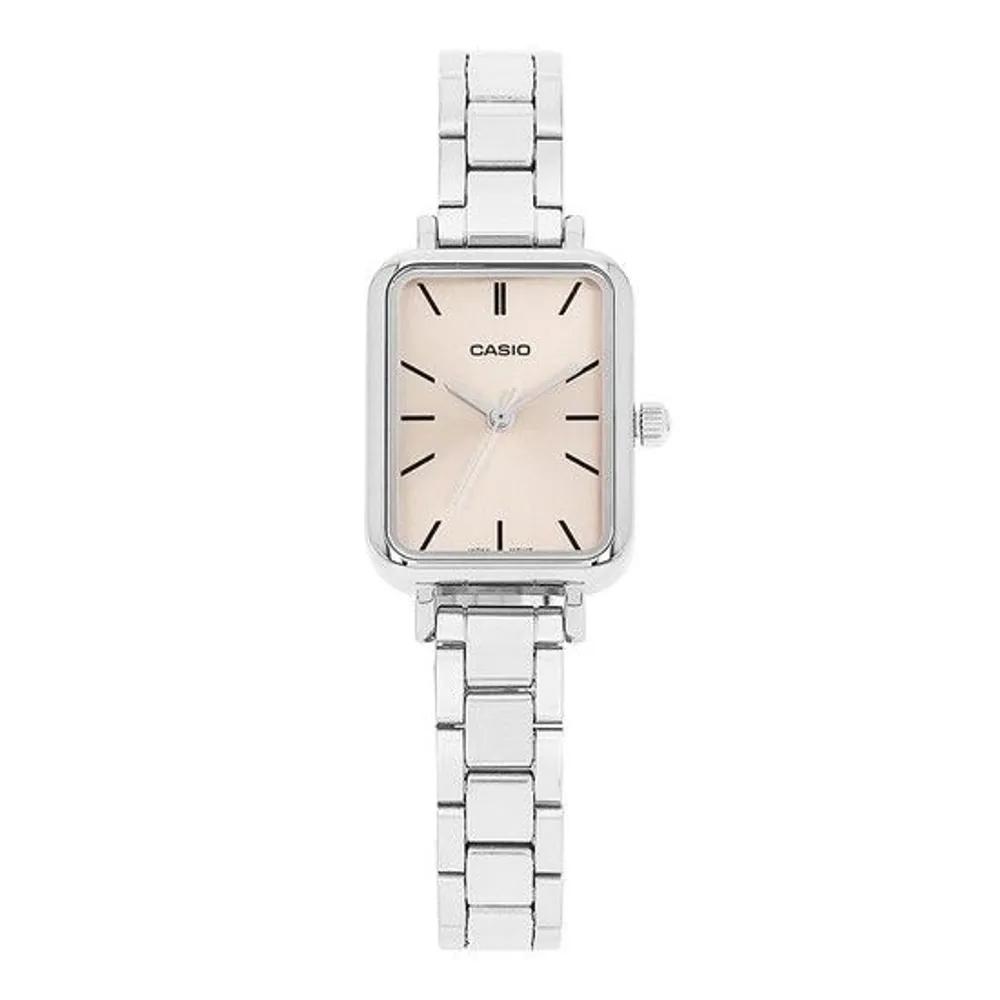Women s Analog Square Metal Wristwatch (LTP V009D 4EUDF)