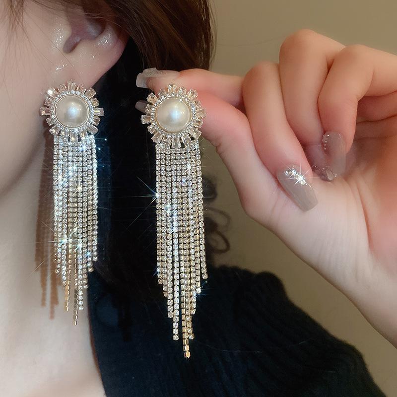 Round Pearl Zircon Fringed Earrings Personalized Exaggerated Long Earrings Women's Light Luxury High-end Earrings