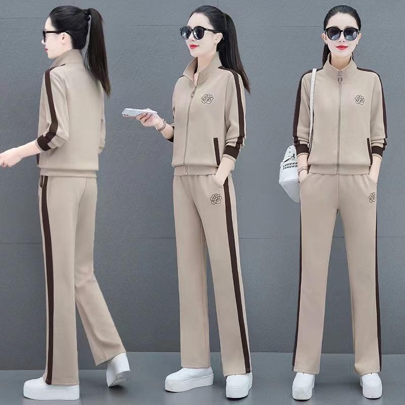 Casual Sportswear Suit for Women, Spring and Autumn Embroidered Temperament Loose Jacket, Middle-aged Mother's Two-piece Set