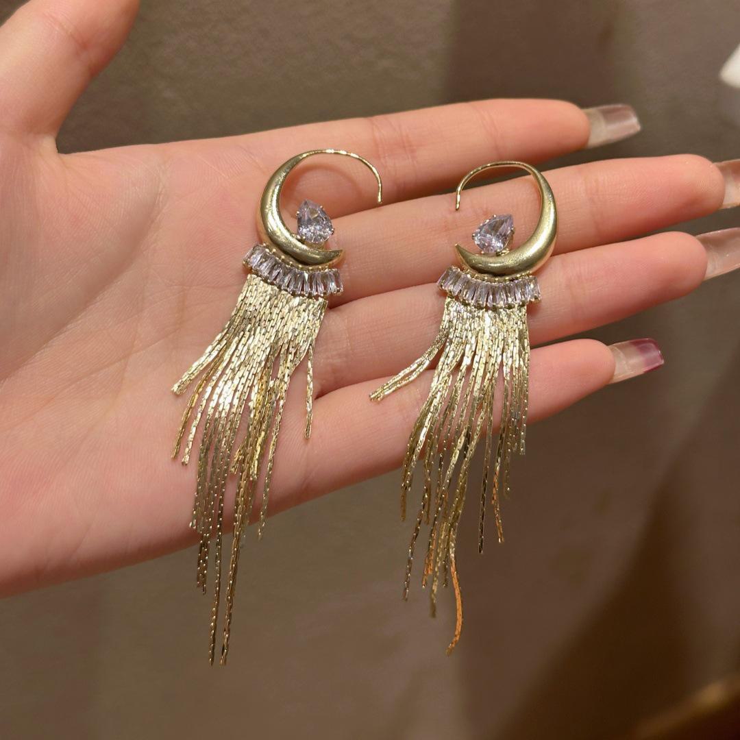 

Элегантные длинные серьги-кисточки 2025 г.: Женская мода, дизайн Slim Face, серебро 925 пробы tassel золотой