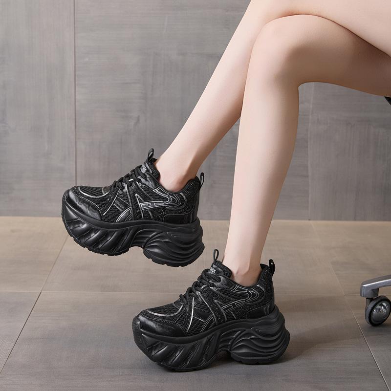 Inner heightening dad shoes women's shoes 2025 new explosive autumn breathable mesh thick-soled muffin sports and leisure little white shoes