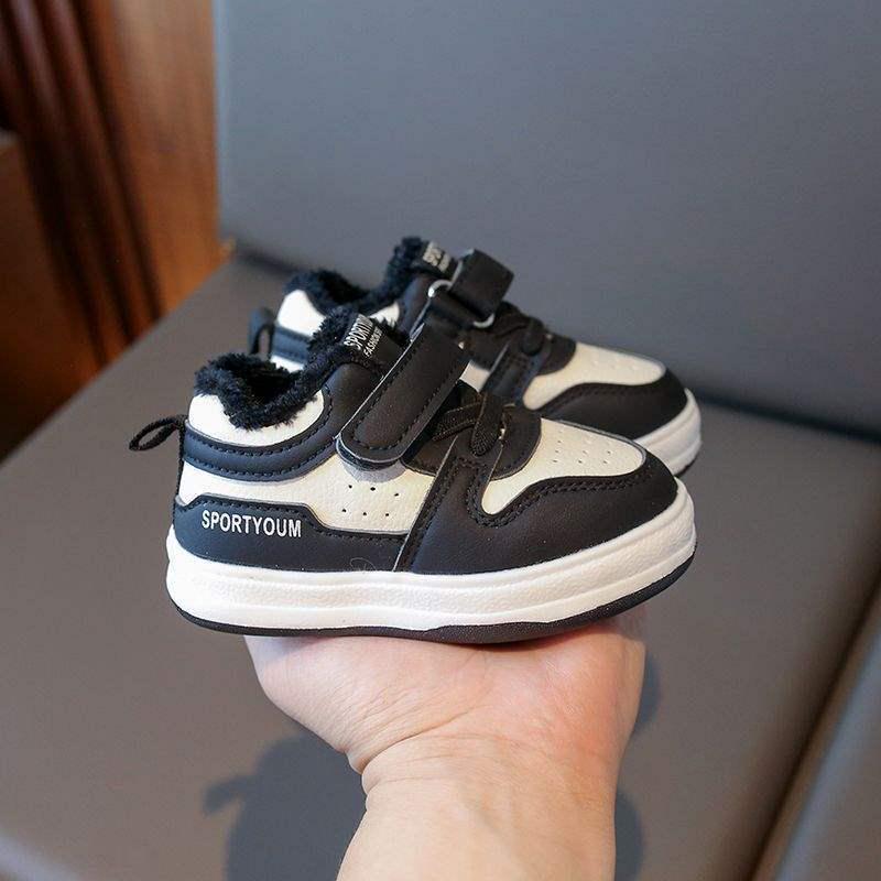 2025 Kids' Autumn-Winter Fashion Sports Shoes - Versatile, Soft-Soled, Plus Velvet, Korean Style for Boys & Girls