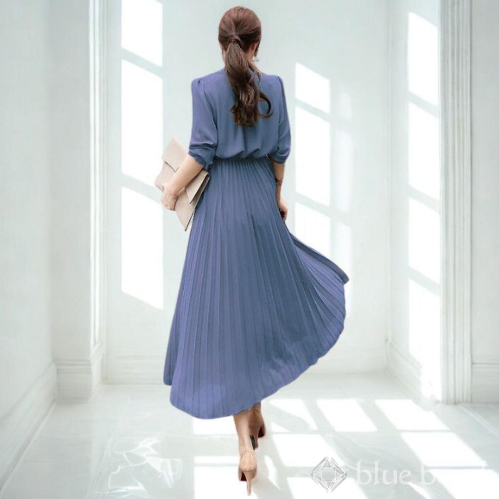 Blue Beryl Long Pleated Chiffon Dress with Long Urban Elegant and [Original Color] Women's Sleeves, Style, Casual, Blue, BB054-BL-M