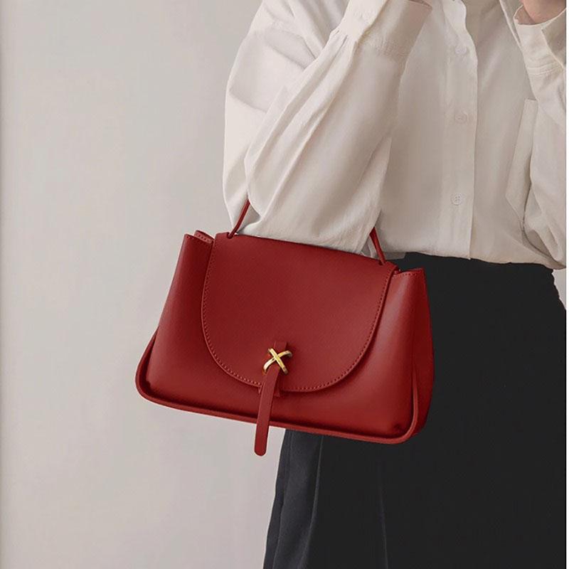 Light Luxury Red Design Sense Crossbody Bag Leather Texture Women's Bride Wedding Bag  New High-Grade Large Capacity Handbag