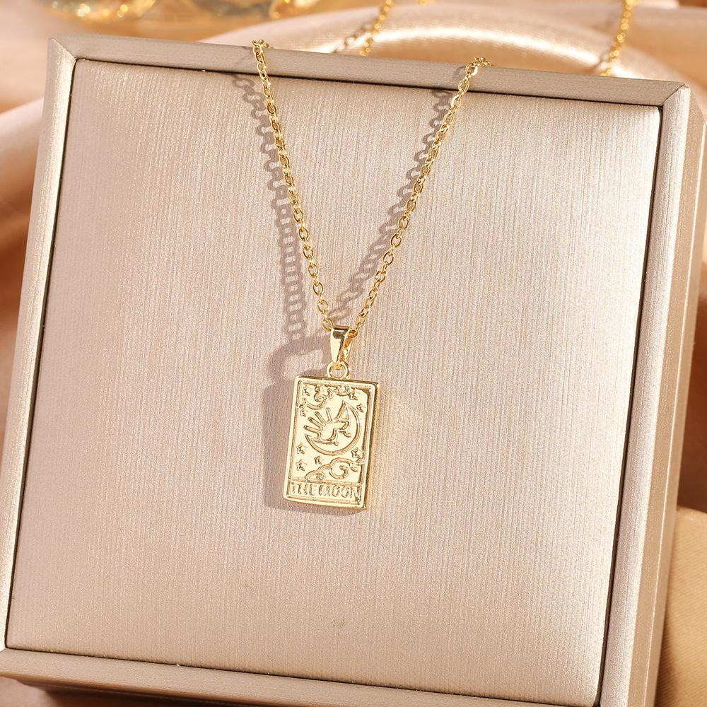 Four Leaf Clover Pendant Necklace For Women Fashionable Zircon Crystal Adjustable Chain Delicate And Versatile Jewelry