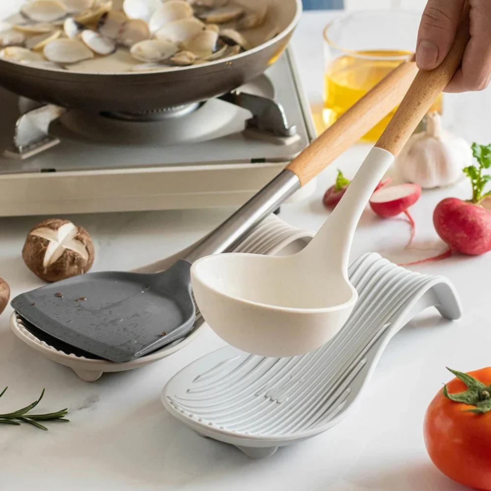 1/3Pcs Silicone Insulated Spoon Holder Heat Resistant Placemat Spoon Holder Cutlery Shelving Kitchen Tools Placemat