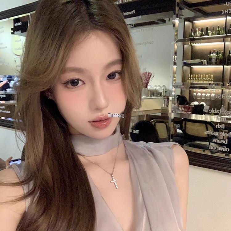 Peach Tea Y2K Zircon Cross Necklace: Women's Luxury Clavicle Chain Choker