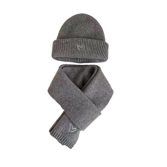 2Pcs/Set Kids Hat Scarf Set Solid Color Heart Pattern Thickened Warm Knitting Hat Long Scarf Set Elastic Fit Winter Wear