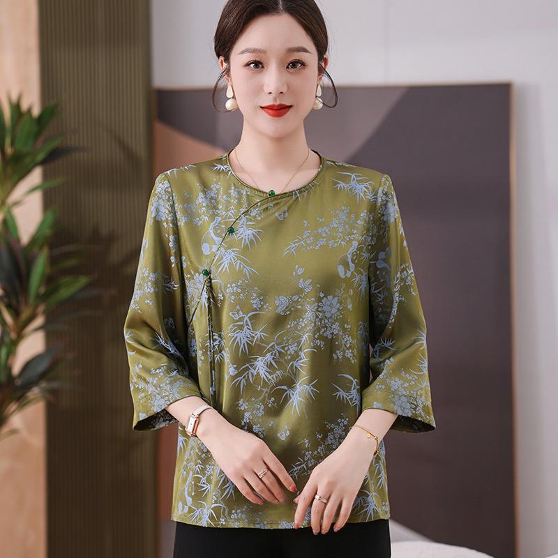 

New Summer Embroidered Women s Shirt - Seven-Sleeve, Chinese Style for Middle-Aged & Elderly XL (Recommended 100-110 jin) зелений
