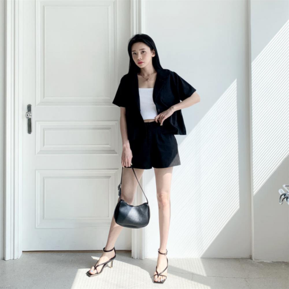 New ArrivalS Open Run Women S SleeveleSS Ribbed T ShirT Square Neck