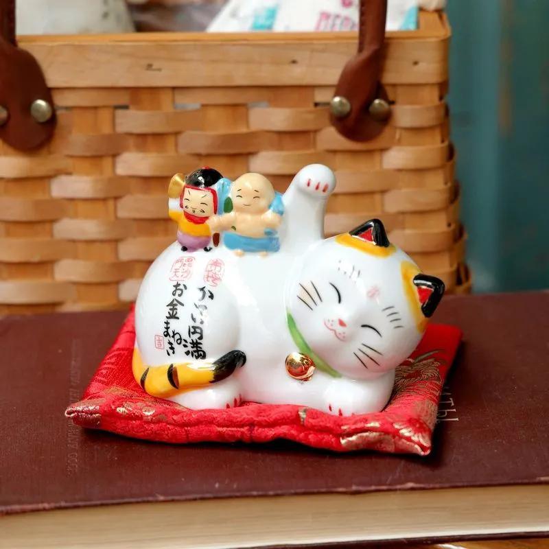 Maneki Neko Figurines, Japanese-style Cat Dolls, Ceramic Piggy Banks, Gifts for Children and Adults, for Friends