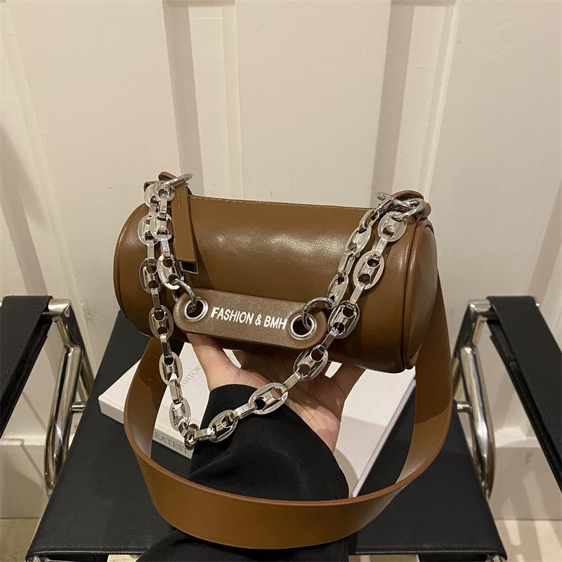 This Year's Popular Bag Women's Bag 2025 New Versatile Ins Niche Chain Messenger Bag Fashionable Shoulder Cylinder Bag