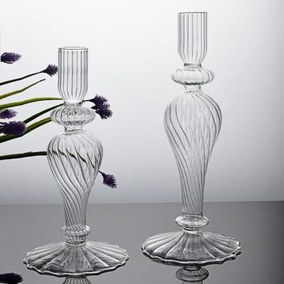 Europäischer Gewinde-Glas-Kerzenhalter Romantisches Ornament Hochzeits-Tischdekoration Modische Dekoration für die Raumgestaltung