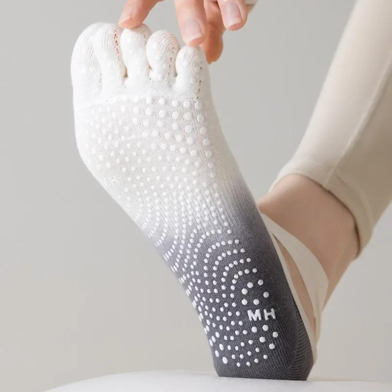 Five-finger Yoga Socks Backless Breathable Bandage Ballet Pilates Socks Women Professional Silicone Non-slip Dance Sports Socks
