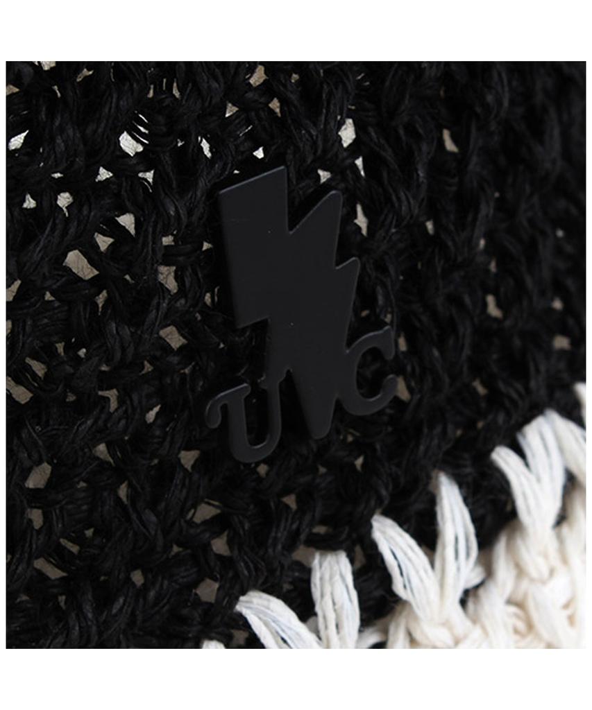 Yunibeosyeolkemiseuteuli Summer Twotone Black Bucket Hat