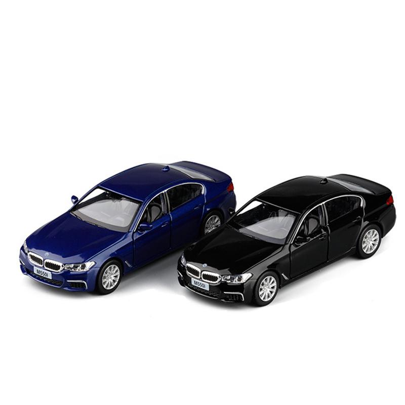 1/36 BMW 550i Alloy Diecast Simulation Luxury Sports Car Models Pull-back Toys For Children For Kids Collection F211