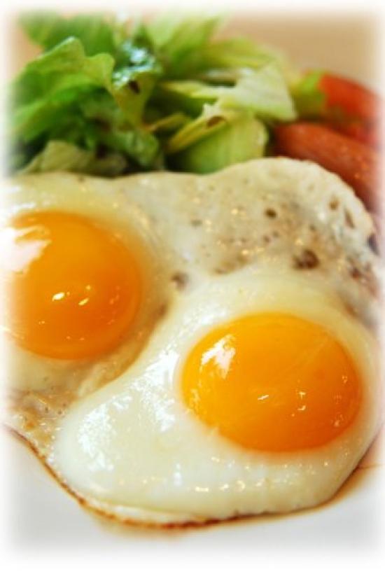 Hasami Ware Soy Sauce Spray Clover Design (Arita Ware) Bottle,