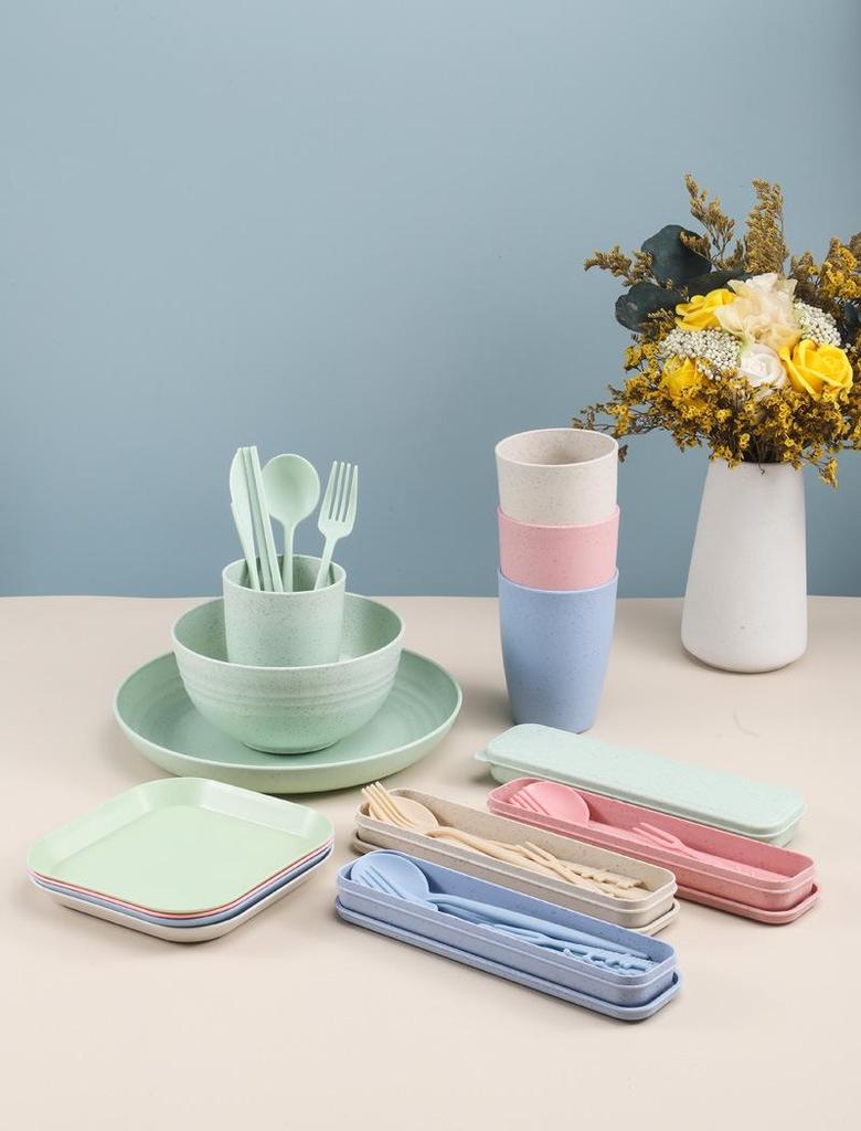 44-Piece Portuguese Tableware Set: Plates, Bowls, Cups & Cutlery in Durable Plastic