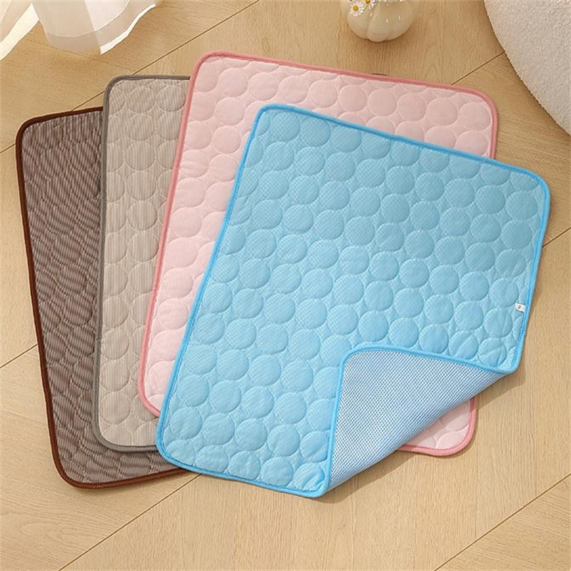Self Cooling Mat Bed Pet Dog Cat Heat Relief Non-Toxic Summer Bed Pad XS S M L XL XXL Pets Accessories GZW