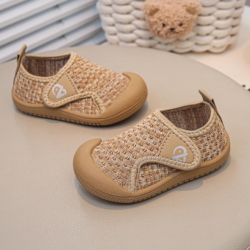 Baby Mädchen lässige Fly-Woven Mesh atmungsaktive Sneaker 2025 Frühling und Herbst neue weichsohlige Klettverschluss-Sneaker