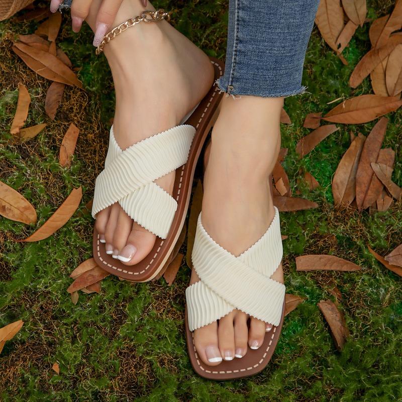 Fashion 2025 New Fashionable Women's Breathable and Sweat Absorbing Indoor Home Shoes Light