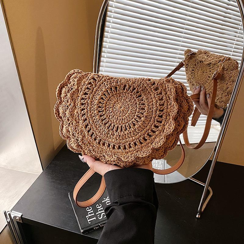 

Summer trend woven bag women s new fashion simple knitted saddle bag casual versatile shoulder bag хакі