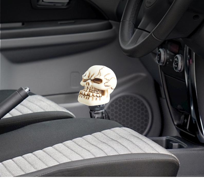 Universal Big Tooth Skull Resin Gear Shift Knob