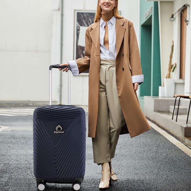 Diplomat DS-13038 Carry-on Luggage 20-inch