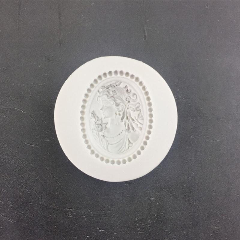 Vintage Victorian-Oval Frame Photo Mold Queens Portrait Seal Fondant Chocolate Candy Mold Chocolate Soap Resin Mold