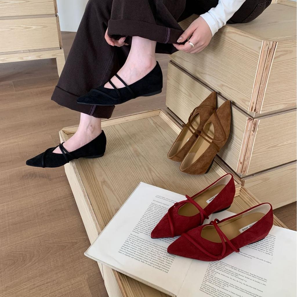 2025 neue spitze Wildleder Ein-Wort mit flachem Ausschnitt, Innensohle mit Absatzschräge, fußbedeckend, vielseitig, OL Damen-Einzelschuhe