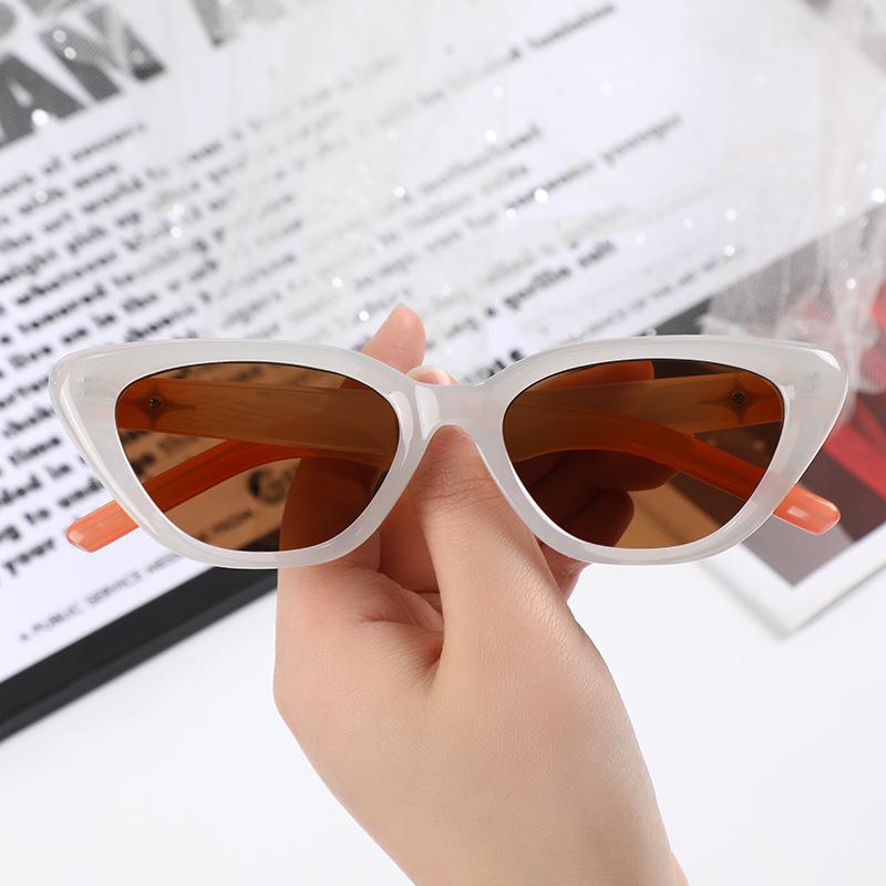 Gm Retro Cat'S Eye Rhombus Face Sunglasses Women'S Premium French Black Small Frame Summer Sun-Proof Sunglasses