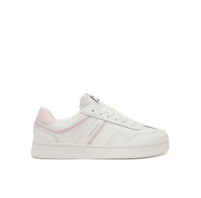 The Greenwich Leather Sneakers