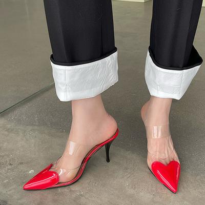 Modische rote herzförmige spitze Stiletto-High Heels Damen Pantoletten Hausschuhe PVC-Riemen Schuhe Damen Kleid Pumps Sandalen