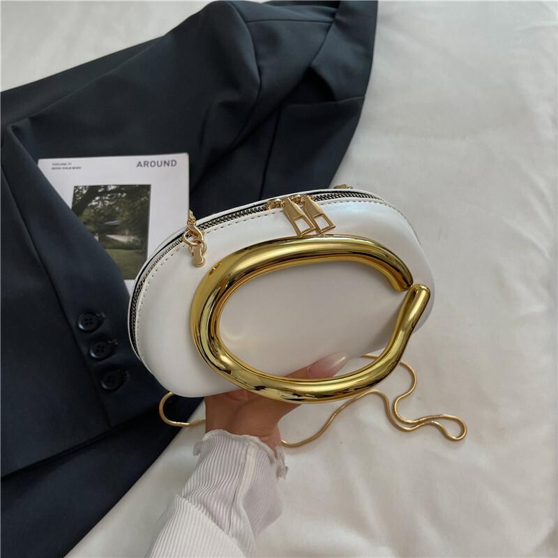 2026 Hot Sale Trendy Fashionable Crossbody Chain Bag Evening Bag Mini Bag Vintage Metal Handle Chain Shoulder Bags For Lady