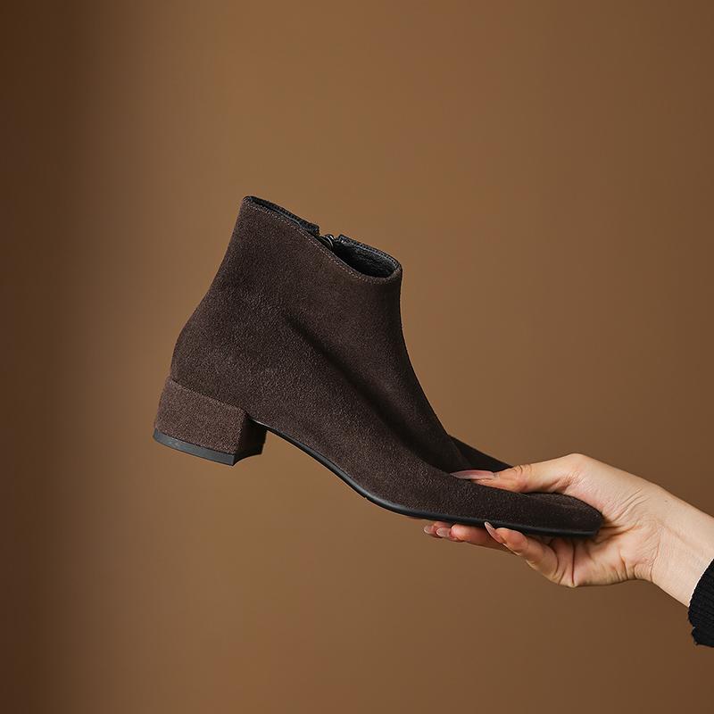 Fashion 2025 New Autumn Women Boots Cow Suede Fashion Chelsea Boots for Women Pointed Toe Short Ankle Boots Med Heels Ladies Shoes