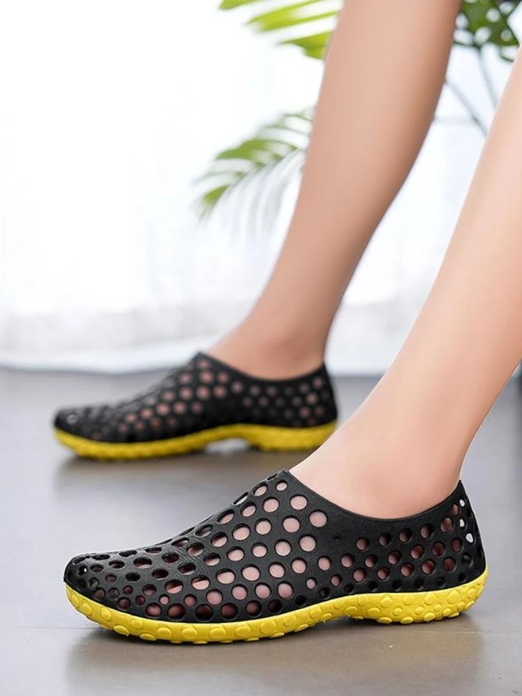 Fashion Flat Men's Sandal Hole Shoes Cheap Liquidation New Arrival Luxury Designer Pvc Clearance Sale Open Toe Original Casual Male Shoe