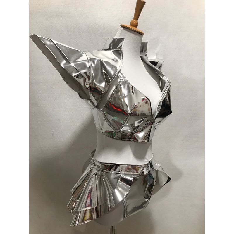 

Mirror Bright Three-Dimensional Sense of Technology Patent Leather Flying Shoulder Performance Dress Club Gogo Lead Dance DS Singer Performance Wear Gold L