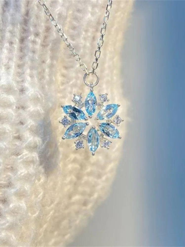 

Blue Crystal Flower Pendant Necklace For Women Simple Clavicle Chain Necklace Fashion Jewelry Trend Accessories